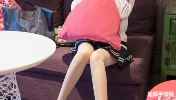 可脱卸全部衣服的游戏